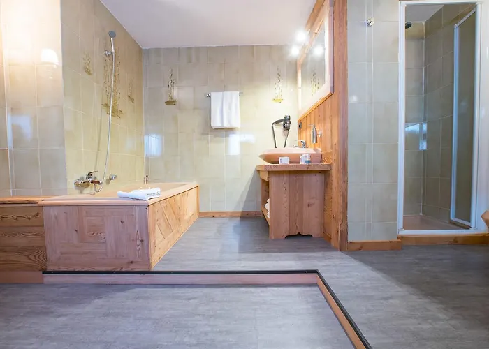 Bucaneve Апартаменти *